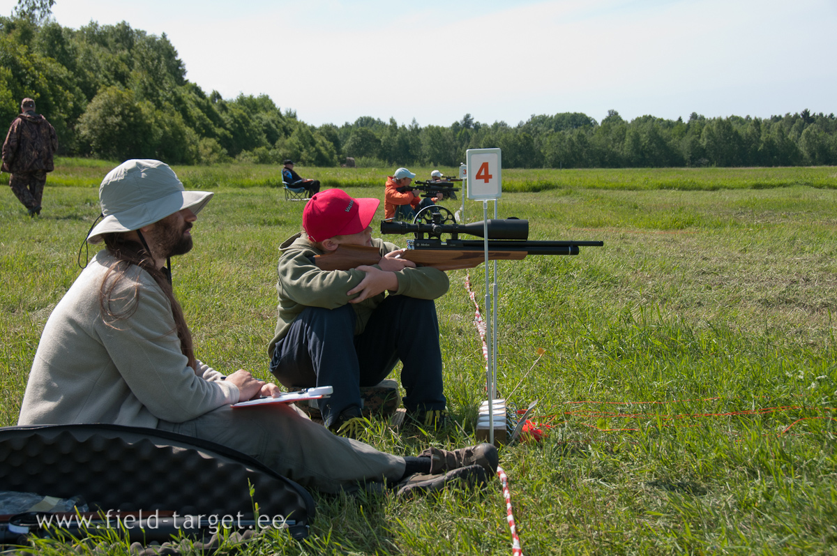 Elmet and Oliver on Line 4